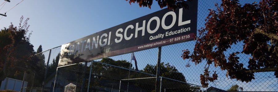 Matangi School Sign